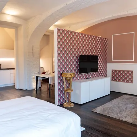 Maison Des Fleurs Apartment San Maurizio Canavese