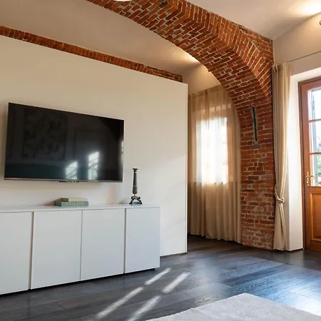 Maison Des Fleurs Apartment San Maurizio Canavese
